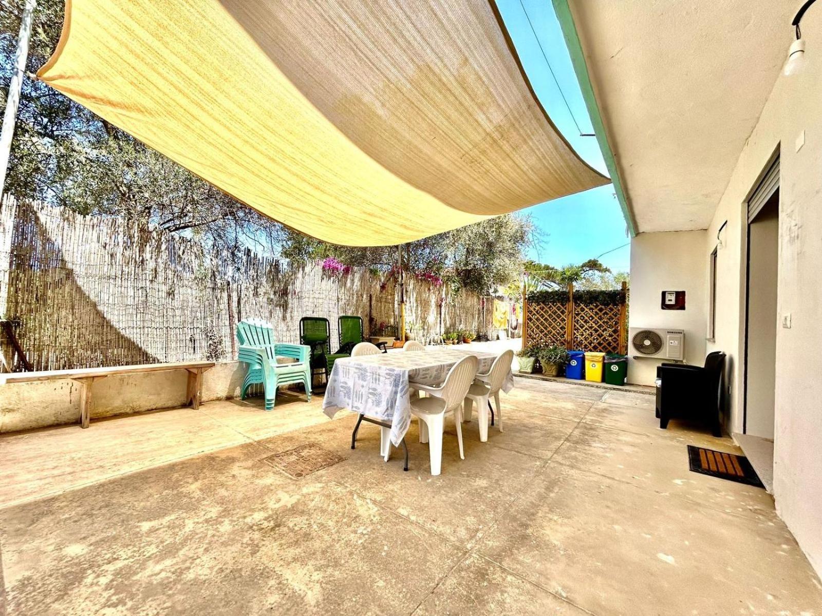 בארי סארדו Le Corti Sarde Beach Apartments מראה חיצוני תמונה