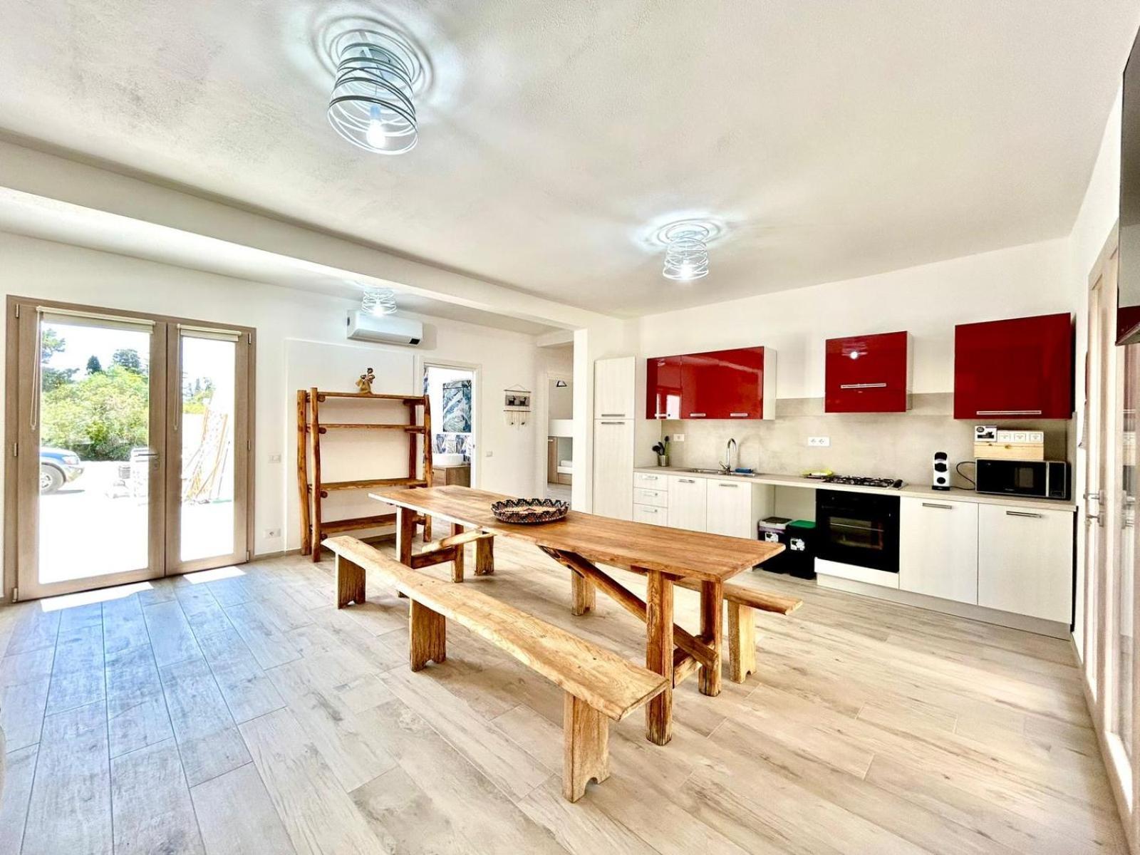 בארי סארדו Le Corti Sarde Beach Apartments מראה חיצוני תמונה