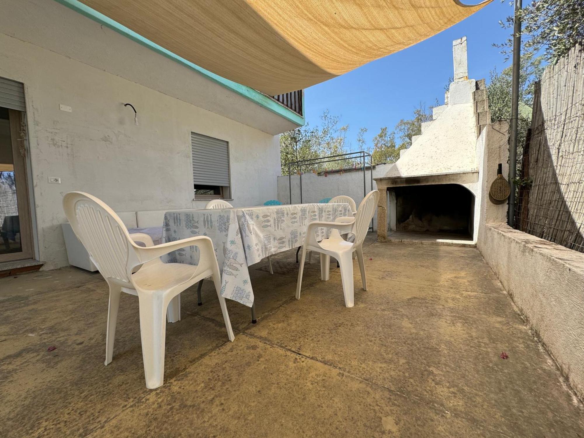 בארי סארדו Le Corti Sarde Beach Apartments מראה חיצוני תמונה